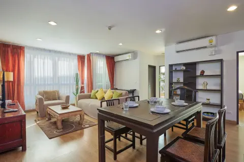 Condo in Bangkok, Thailand, 2 bedrooms  № 157766 - photo 8