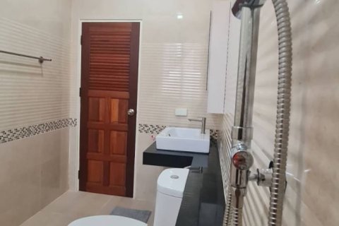 House in Pattaya, Thailand 3 bedrooms № 157765 - photo 12
