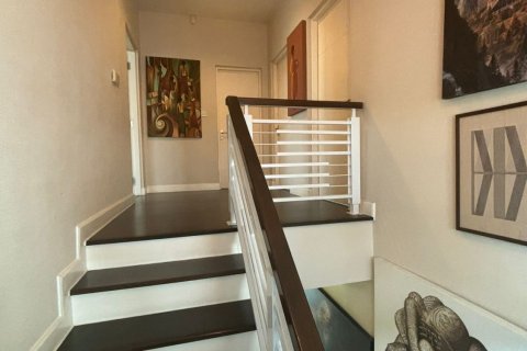 House in Bangkok, Thailand 4 bedrooms № 157767 - photo 5