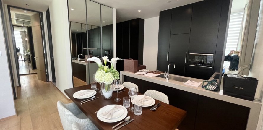 Condo in Bangkok, Thailand, 2 bedrooms  № 157769