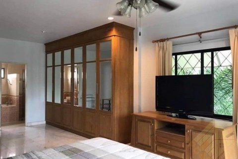 House in Pattaya, Thailand 3 bedrooms № 157768 - photo 8