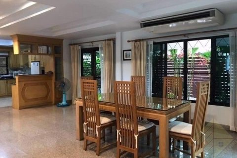 House in Pattaya, Thailand 3 bedrooms № 157768 - photo 7