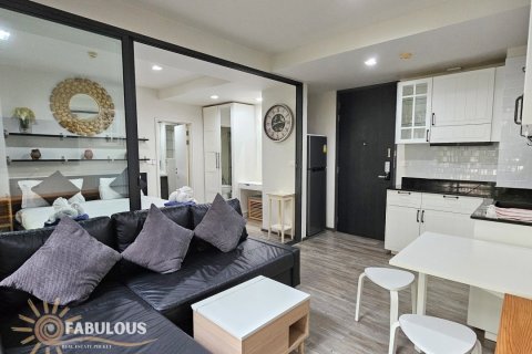 Condo in Patong, Thailand, 1 bedroom № 179278 - photo 3