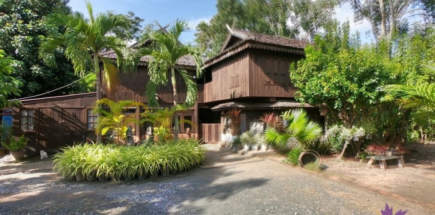 Дом в Чиангмае, Таиланд с 5 спальнями № 162568