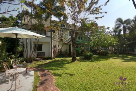 Maison à Chiang Mai, Thaïlande 5 chambres № 162566 - photo 1