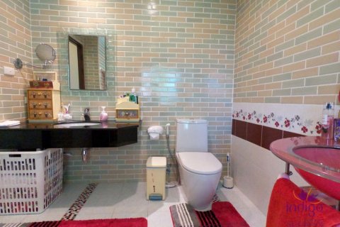 Maison à Chiang Mai, Thaïlande 5 chambres № 162566 - photo 17