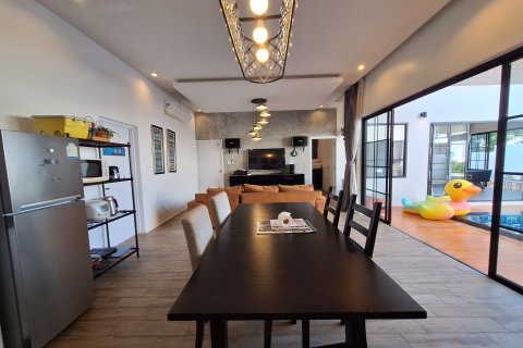 Villa in Hua Hin, Thailand 3 bedrooms № 160528 - photo 21