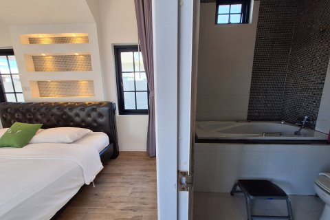 Villa in Hua Hin, Thailand 3 bedrooms № 160528 - photo 11