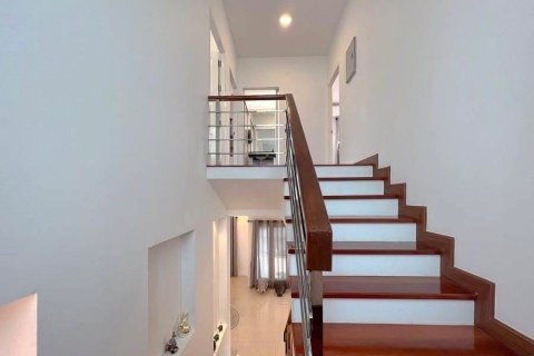 Вилла в Сан-Сая, Таиланд с 5 спальнями № 160524 - фото 19