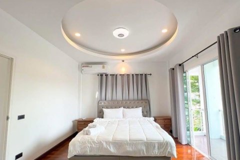 Вилла в Сан-Сая, Таиланд с 5 спальнями № 160524 - фото 20