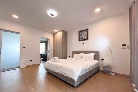 Вилла в Сан-Сая, Таиланд с 5 спальнями № 160524 - фото 18