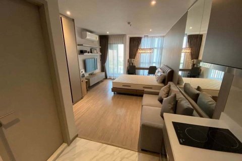Studio in the Condo in Watthana, Bangkok, Thailand  № 160526 - photo 4