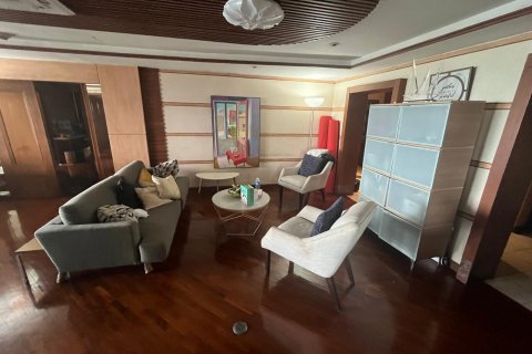 Кондоминиум с 4 спальнями в Клонг Тоэй, Бангкок, Таиланд № 135738 - фото 5