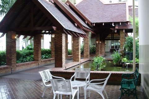 Condo à Watthana, Bangkok, Thaïlande, 2 chambres  № 135735 - photo 14