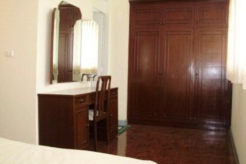 Condo à Watthana, Bangkok, Thaïlande, 2 chambres  № 135735 - photo 9