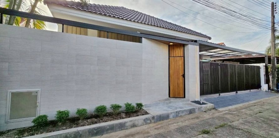 Дом в Пхукете, Таиланд с 4 спальнями  № 135734