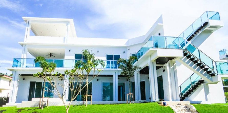 Дом в Паттайе, Таиланд с 9 спальнями  № 114429