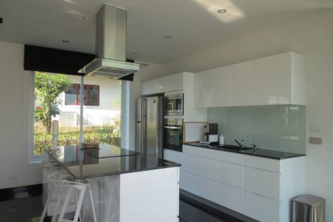 Дом в Паттайе, Таиланд с 9 спальнями  № 114429 - фото 8