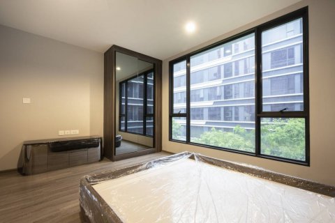 Condo in Phra Khanong, Bangkok, Thailand, 2 bedrooms  № 114433 - photo 10