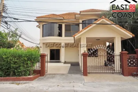 Maison à Pattaya, Thaïlande 4 chambres № 212787