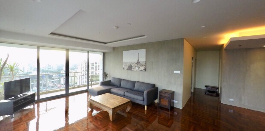 Condo in Bangkok, Thailand, 2 bedrooms  № 143742