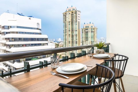 Кондоминиум с 2 спальнями в Бангкоке, Таиланд № 143746 - фото 7