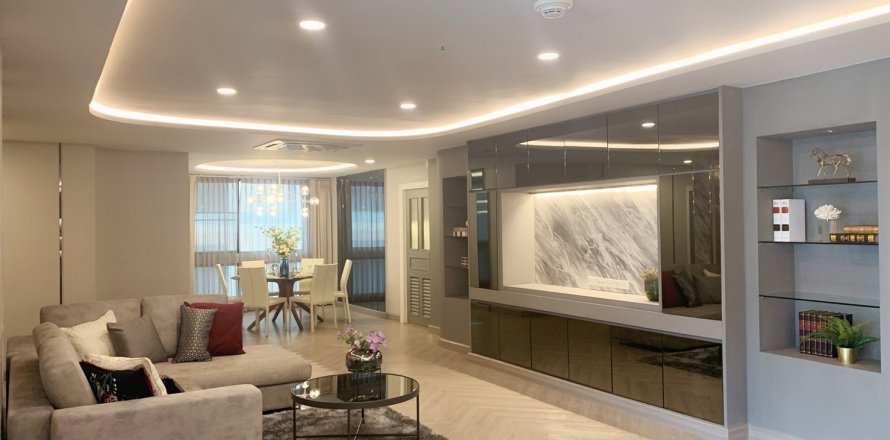 Condo à Bangkok, Thaïlande, 3 chambres  № 143741