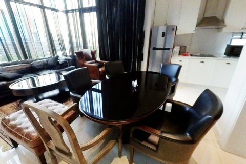 Кондоминиум с 2 спальнями в Клонг Тоэй, Бангкок, Таиланд № 154215 - фото 10