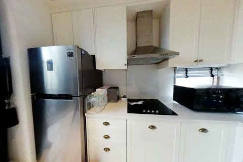 Кондоминиум с 2 спальнями в Клонг Тоэй, Бангкок, Таиланд № 154215 - фото 11