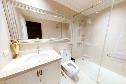 Кондоминиум с 2 спальнями в Клонг Тоэй, Бангкок, Таиланд № 154215 - фото 9