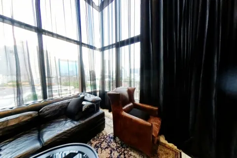 Кондоминиум с 2 спальнями в Клонг Тоэй, Бангкок, Таиланд № 154215 - фото 3