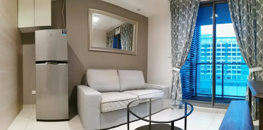 Студия в кондо в Клонг Тоэй, Бангкок, Таиланд № 154217