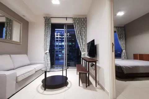 Студия в кондо в Клонг Тоэй, Бангкок, Таиланд № 154217 - фото 2