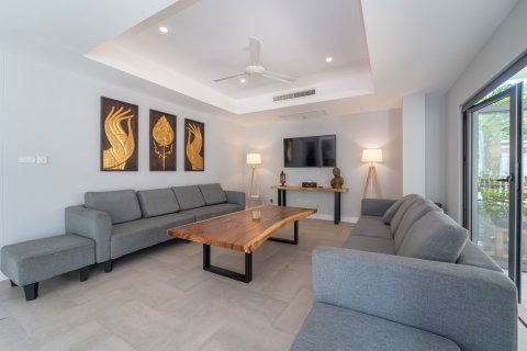 Villa in Ko Samui, Thailand 4 bedrooms № 154218 - photo 18