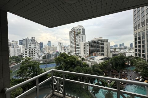 Кондоминиум с 3 спальнями в Патхум Ване, Бангкок, Таиланд № 149814 - фото 8