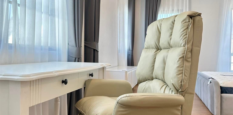 Condo à Bangkok, Thaïlande, 4 chambres № 190003