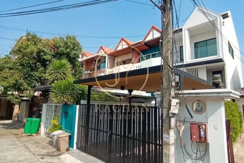 Таунхаус в Нонтхабури, Таиланд с 4 спальнями  № 160451 - фото 2