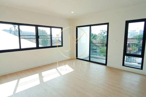 Таунхаус в Нонтхабури, Таиланд с 4 спальнями  № 160451 - фото 17