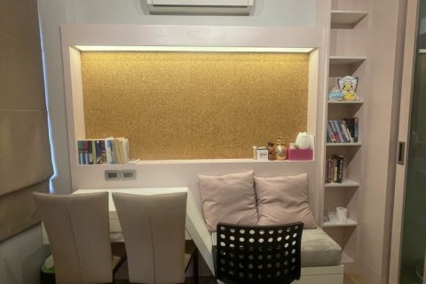 Townhouse in Pak Kret, Thailand 3 bedrooms № 160445 - photo 21