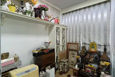 House in Bang Bua Thong, Thailand 3 bedrooms № 160446 - photo 8