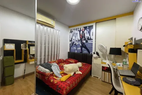 House in Bang Bua Thong, Thailand 3 bedrooms № 160446 - photo 9