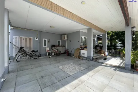 House in Bang Bua Thong, Thailand 3 bedrooms № 160446 - photo 2