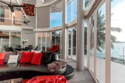 Villa in Kathu, Thailand 3 bedrooms № 157304 - photo 6