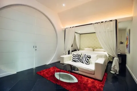 Villa in Kathu, Thailand 3 bedrooms № 157304 - photo 13