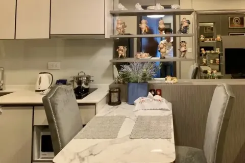 Студия в кондо в Ваттхане, Бангкок, Таиланд № 157301 - фото 2