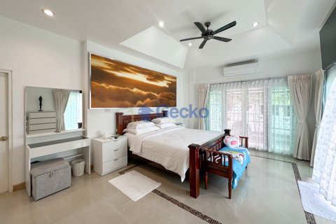 บ้านในพัทยา, ประเทศไทย 4 ห้องนอน № 196209 - รูปถ่าย 20