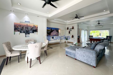 บ้านในพัทยา, ประเทศไทย 4 ห้องนอน № 196209 - รูปถ่าย 12