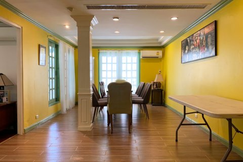 Дом в Бангкоке, Таиланд с 3 спальнями  № 143460 - фото 7