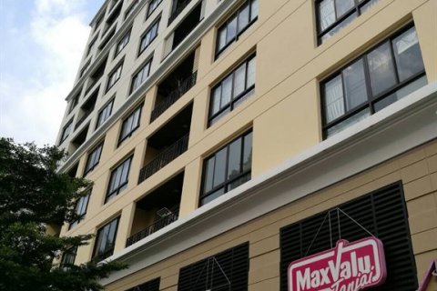 Condo in Bangkok, Thailand, 2 bedrooms № 143465 - photo 5