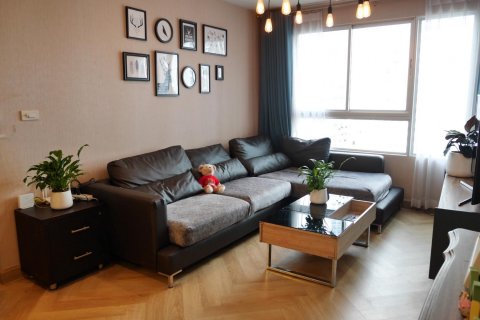 Кондоминиум с 2 спальнями в Бангкоке, Таиланд № 143464 - фото 1